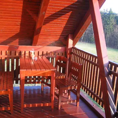 Turisticna Kmetija Cebelji Gradic Rogašovci