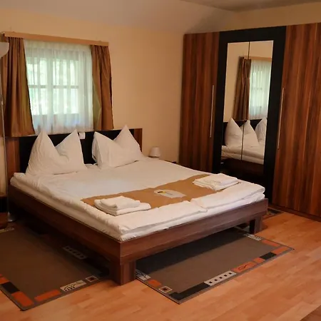 Apartman Turisticna Kmetija Cebelji Gradic