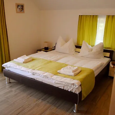 Apartman Turisticna Kmetija Cebelji Gradic