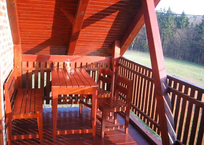 Turisticna Kmetija Cebelji Gradic Rogašovci