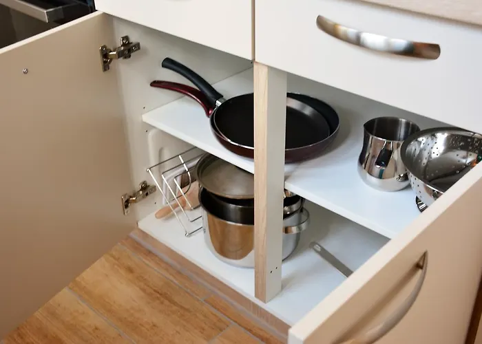 Turisticna Kmetija Cebelji Gradic شقة